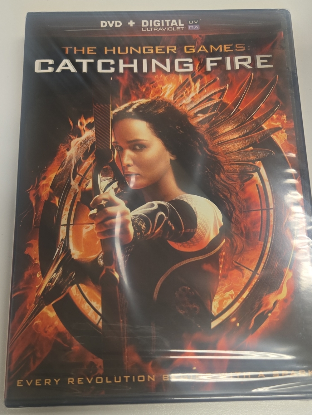 New!!! The Hunger Games: Catching Fire DVD - Jennifer Lawrence